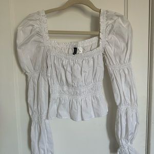 Long sleeve square neck long sleeve white shirt